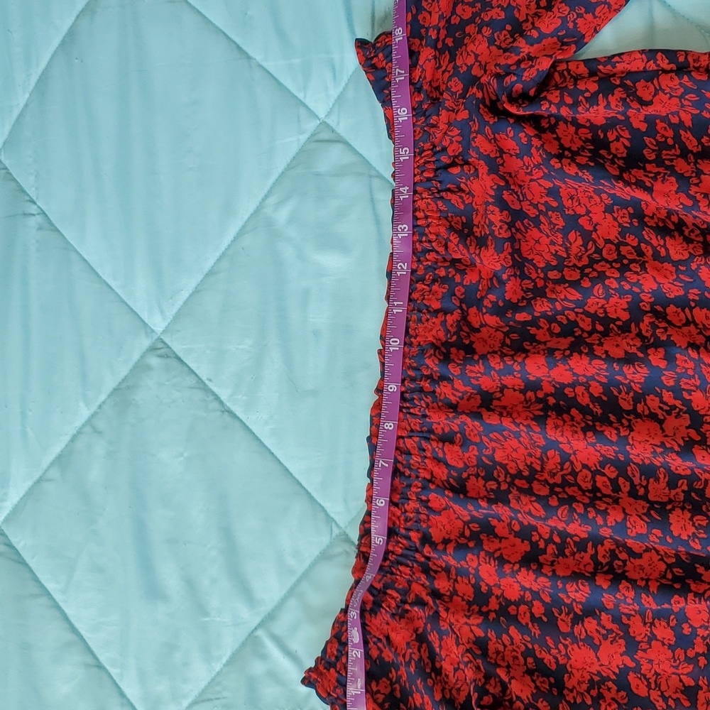 Express cropped blouse - Picture 4 of 7